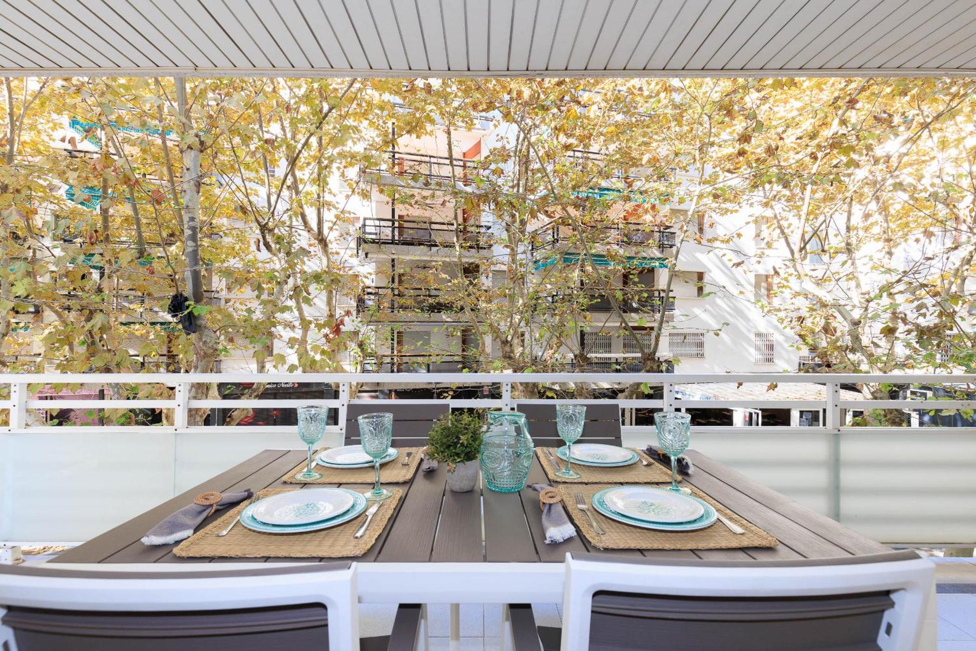 Uhc Apartamento Ruisenores Salou Exterior foto